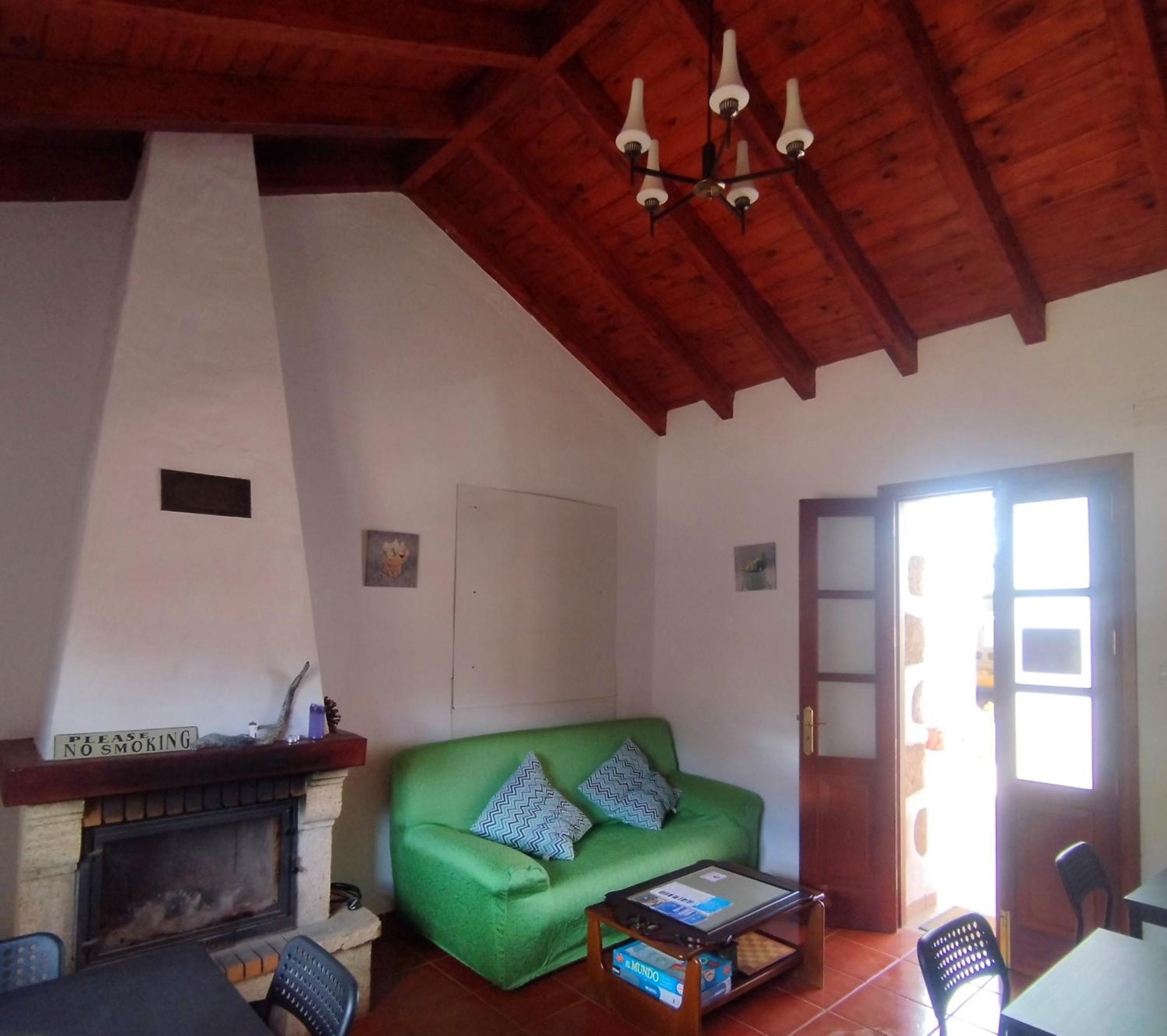 Auberge de jeunesse La Casita à Vega de San Mateo Extérieur photo